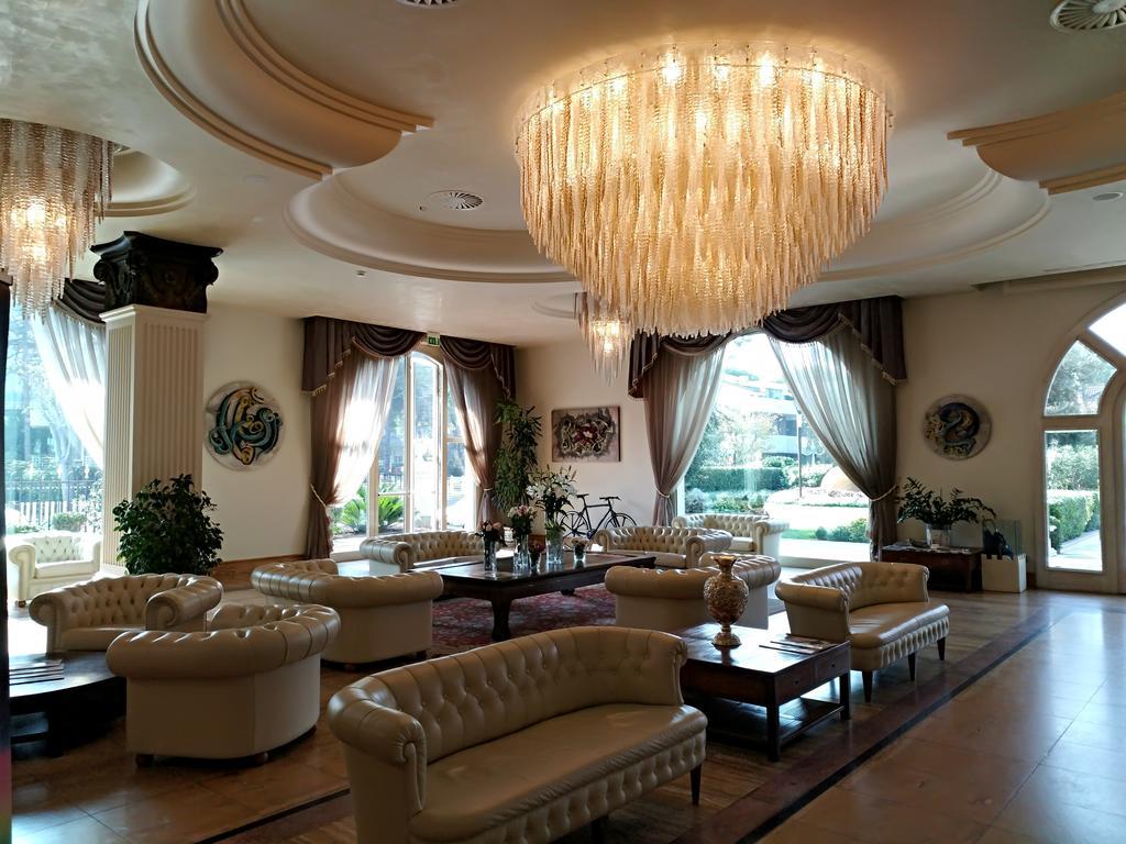 Palace Hotel Milano Marittima Kültér fotó